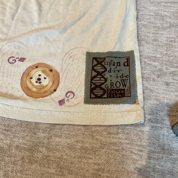 Vintage Blue Fish tee - Picture 4 of 5